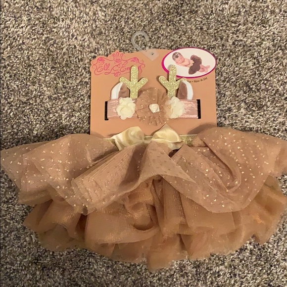 elly & emmy Other - Baby girl 2 piece tutu 0-3 month (new)